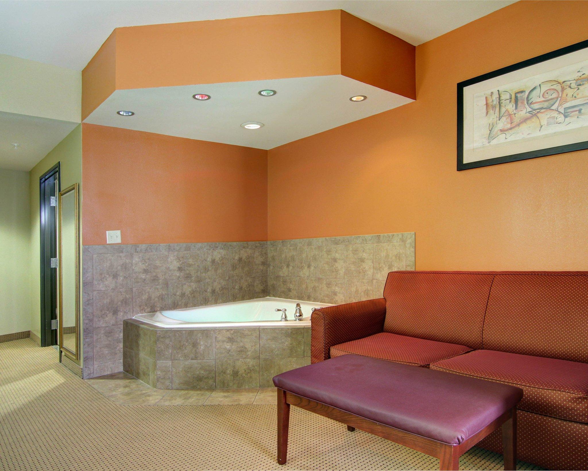 Comfort West Hotel